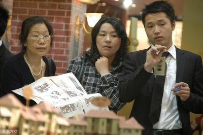 任志強(qiáng)不是預(yù)言家 是開(kāi)發(fā)商利益 杰出代表 還在為房?jī)r(jià)上漲找理由